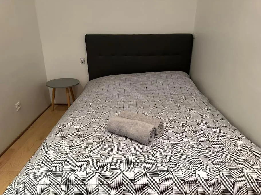 Awesome 2Br 5 Min To Arc De Triomphe Apartment Paris